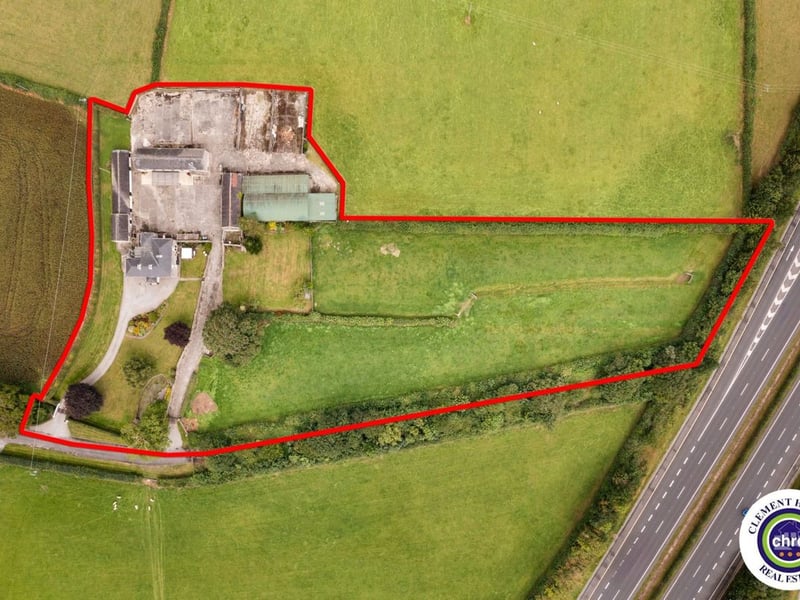 A stunning Georgian property has hit the market in Laois this week. The 19th century Cappakeel House in Emo could be yours, for a cool €1.2 million. Clement Herron Real Estate proudly presents Cappakeel House, a truly exceptional Georgian estate, dating back to circa 1820, situated just moments from the M7 motorway. A striking and private residence positioned on approximately 1.27 hectares (3.14 acres) of lush gardens and pasture, this is a home of rare charm, integrity, and scale. Approached via a tree-lined driveway, the main house immediately commands attention with its perfectly symmetrical Georgian façade, framed by landscaped lawns and mature specimen trees. The property offers the best of both worlds: a timeless period home in pristine condition with carefully preserved original features, and a remarkable opportunity for extensive residential development already granted by planning. The current accommodation spans two floors and includes a charming storm porch leading into an elegant entrance hallway with original Georgian tiled floors, high ceilings, and double doors into the main living spaces. The sitting room and formal dining room sit to either side, both bathed in natural light, feature fireplaces, and ornate coving still in place. To the rear of the house is the kitchen and dining area, a warm and inviting space that leads to a ground floor guest w.c. A standout feature of the home is the broad half-turn staircase which gracefully rises to the first floor. The landing offers a true sense of space and leads to four generously sized bedrooms, each full of character and light, along with the main bathroom, which retains the traditional elegance in keeping with the period style. The home is heated via oil-fired central heating and also benefits from a solid fuel stove for added comfort. The house is in excellent decorative order throughout, with a clear emphasis on preserving the architectural details of the Georgian period while maintaining everyday practicality. The internal spaces feel
