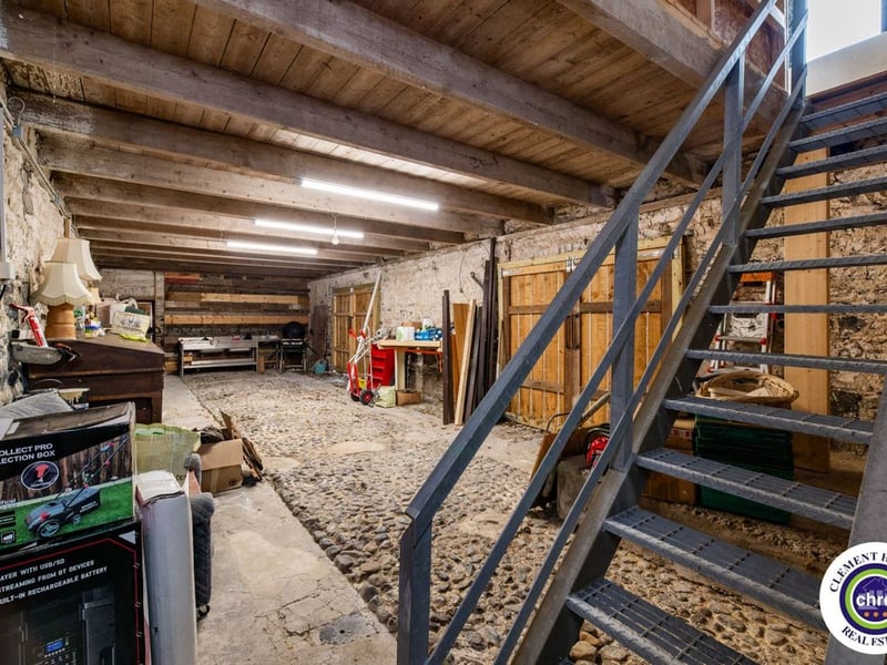 A stunning Georgian property has hit the market in Laois this week. The 19th century Cappakeel House in Emo could be yours, for a cool €1.2 million. Clement Herron Real Estate proudly presents Cappakeel House, a truly exceptional Georgian estate, dating back to circa 1820, situated just moments from the M7 motorway. A striking and private residence positioned on approximately 1.27 hectares (3.14 acres) of lush gardens and pasture, this is a home of rare charm, integrity, and scale. Approached via a tree-lined driveway, the main house immediately commands attention with its perfectly symmetrical Georgian façade, framed by landscaped lawns and mature specimen trees. The property offers the best of both worlds: a timeless period home in pristine condition with carefully preserved original features, and a remarkable opportunity for extensive residential development already granted by planning. The current accommodation spans two floors and includes a charming storm porch leading into an elegant entrance hallway with original Georgian tiled floors, high ceilings, and double doors into the main living spaces. The sitting room and formal dining room sit to either side, both bathed in natural light, feature fireplaces, and ornate coving still in place. To the rear of the house is the kitchen and dining area, a warm and inviting space that leads to a ground floor guest w.c. A standout feature of the home is the broad half-turn staircase which gracefully rises to the first floor. The landing offers a true sense of space and leads to four generously sized bedrooms, each full of character and light, along with the main bathroom, which retains the traditional elegance in keeping with the period style. The home is heated via oil-fired central heating and also benefits from a solid fuel stove for added comfort. The house is in excellent decorative order throughout, with a clear emphasis on preserving the architectural details of the Georgian period while maintaining everyday practicality. The internal spaces feel