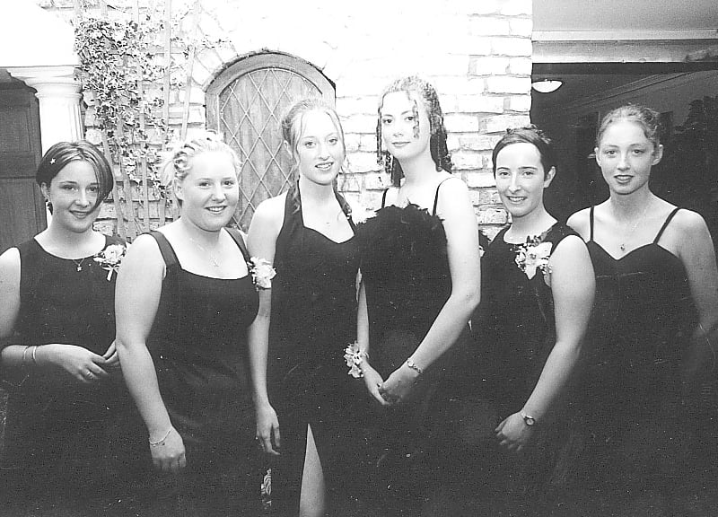 We have delved deep back into the Offaly archives for today's Throwback Thursday which features pictures from a Grad celebrated in Tullamore. We believe the pictures are from the late 1990s. Who will you recognise today? CLICK ON NEXT ABOVE TO GO THROUGH THE GALLERY OF PICTURES