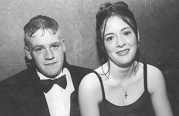 We have delved deep back into the Offaly archives for today's Throwback Thursday which features pictures from a Grad celebrated in Tullamore. We believe the pictures are from the late 1990s. Who will you recognise today? CLICK ON NEXT ABOVE TO GO THROUGH THE GALLERY OF PICTURES