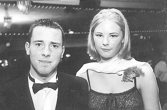We have delved deep back into the Offaly archives for today's Throwback Thursday which features pictures from a Grad celebrated in Tullamore. We believe the pictures are from the late 1990s. Who will you recognise today? CLICK ON NEXT ABOVE TO GO THROUGH THE GALLERY OF PICTURES