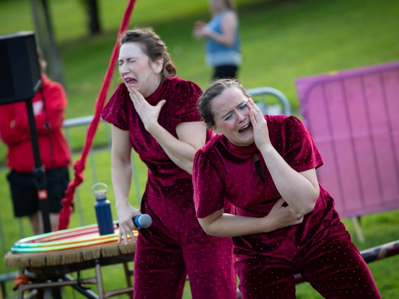The two ladies from Symmetry Circus performing on Friday night at Bull Park.