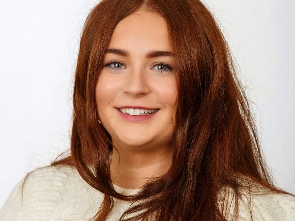 Longford Rose - Sara-Lee Greene My name is Sara-Lee Greene, and I am privileged to call myself the Longford Rose for 2025. I am a 25-year-old hailing from Edgeworthstown in County Longford. After spending four years in the lovely city of Galway I qualified as a mental health nurse. Following my qualification, I accepted a job in the mental health services in Sligo. I have spent the last two years working and living in Sligo and I am happy to call it my home away from home. I love living in Sligo as there is so much to enjoy on my days off. I really enjoy my job as it is an honour to be able to work with those who need empathy and compassion. I enjoy music and singing and love opportunities to take part in various music groups. I also enjoy playing sports and love playing Gaelic football and rugby. I am really looking forward to representing Longford as their rose and I cannot wait to share this experience with all the other Roses!