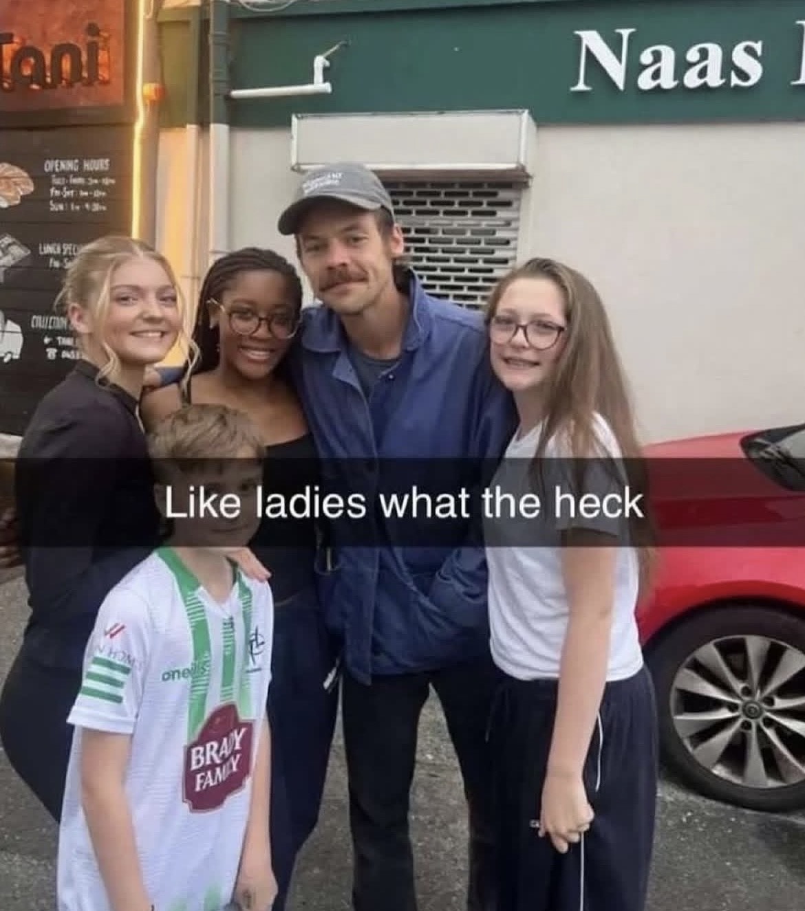 One fan commented: "Oh my god, I'm on the hunt for Harry now!" and another person said: "What do you mean he's ten minutes away from me?!".