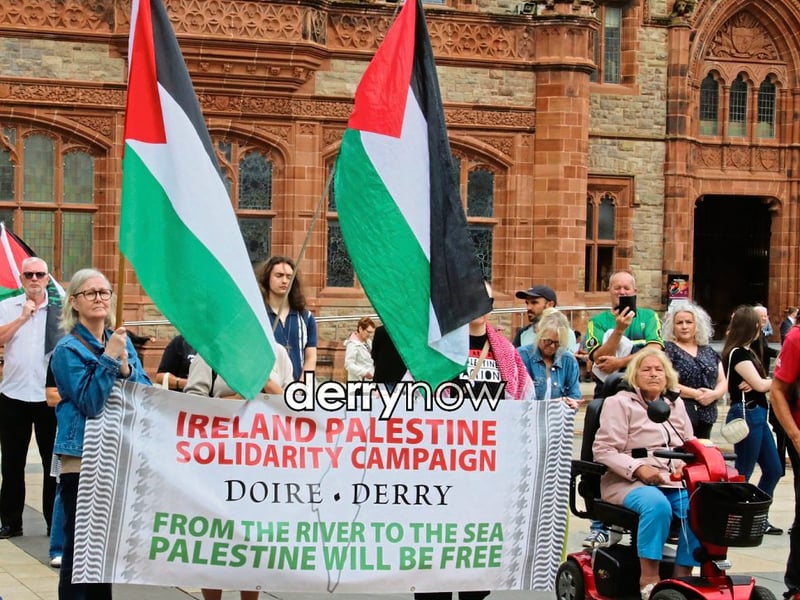 IN PICTURES: 'Defend the Right to Protest' rally held in Derry's ...