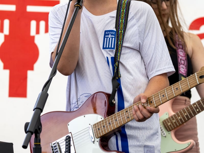 Musicians drew the crowds to their feet as Music Generation Laois recently held their Summer School of Rock & Pop Show in the Laois Music Centre, on Sunday July 13. 