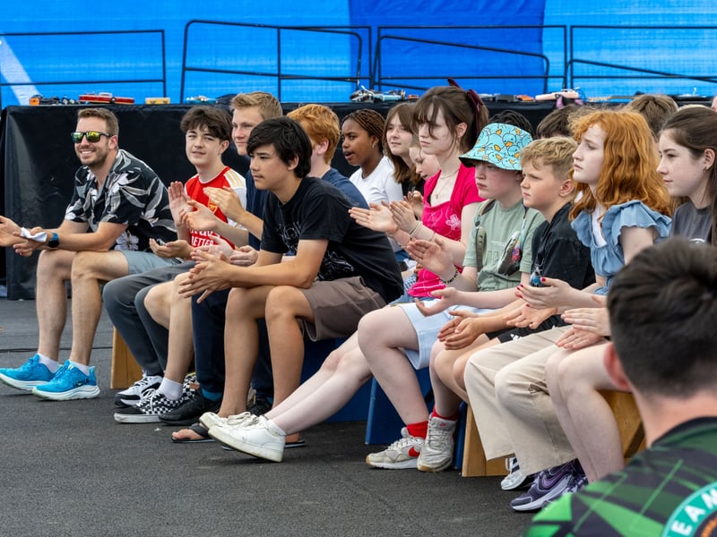 Musicians drew the crowds to their feet as Music Generation Laois recently held their Summer School of Rock & Pop Show in the Laois Music Centre, on Sunday July 13. 