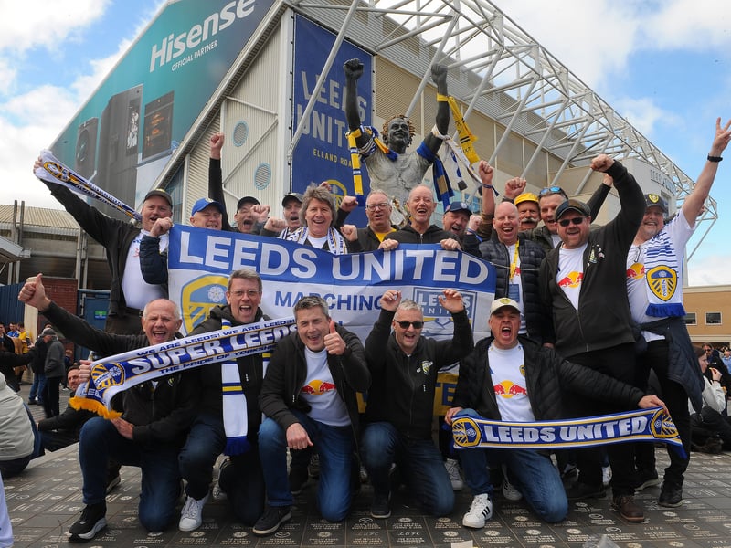 Leeds United v Wolverhampton Premier League sat 18-04-2026 pic Steve RidingThe Tananger Whites  of Norway