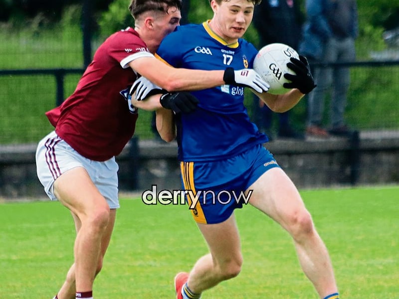 Steelstown Brian Ogs Ronan Canavan pulls away from Slaughtneil’s Cathal Ó Mianaín.