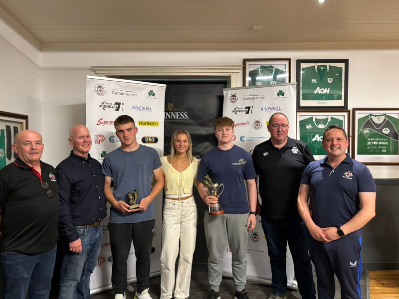 L-R Pat Tierney, Jimmy Martin, Dan Mooney (u17 most improved player), Megan Burns (current captain of the Irish Women’s Sevens), Dan Leavy (u17 player of the year), Andy Keary, Kevin Finlay. CLICK ON THE ARROWS ABOVE TO GO THROUGH ALL THE PICTURES