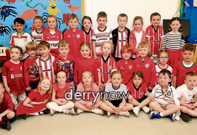 Hollybush PS pupils 'Going Red for Ryan'.