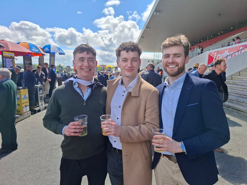 It's the final day of this year's Punchestown Festival and once again thousands of punters have made their way to the Kildare racecourse amid sunshine and warm weather. Amid soaring temperatures all week, punters have flocked to the Kildare racecourse in their thousands with Friday seeing the highest-ever single day attendance of more than 43,000 people. READ NEXT: PICTURES: Sunshine and shades again as thousands attend final day of Punchestown 2025 SBK Festival Finale Day is a fitting finale to the jump racing season in Ireland and is packed with celebrations of the season as champions are crowned.
