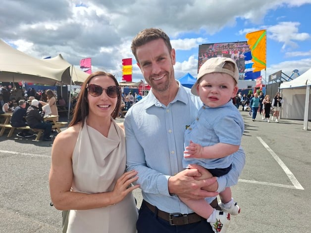 We've been out and about at Punchestown Racecourse in Kildare this Saturday for the final day of this year's Festival which has been one of the best-ever. Amid soaring temperatures all week, punters have flocked to the Kildare racecourse in their thousands with Friday seeing the highest-ever single day attendance of more than 43,000 people. READ NEXT: PICTURES: Sunshine and shades again as thousands attend final day of Punchestown 2025 Were you one of the punters in Punchestown this Saturday - did we snap you? If so, don't forget to tag your friends.