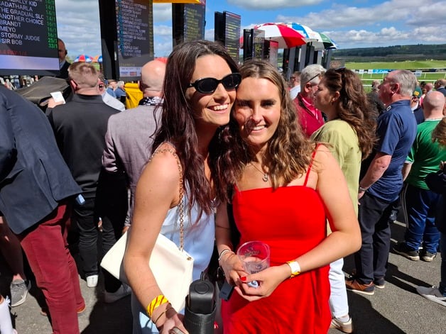 We've been out and about at Punchestown Racecourse in Kildare this Saturday for the final day of this year's Festival which has been one of the best-ever. Amid soaring temperatures all week, punters have flocked to the Kildare racecourse in their thousands with Friday seeing the highest-ever single day attendance of more than 43,000 people. READ NEXT: PICTURES: Sunshine and shades again as thousands attend final day of Punchestown 2025 Were you one of the punters in Punchestown this Saturday - did we snap you? If so, don't forget to tag your friends.