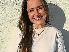 Sarah Kenny sponsored by The Lunch Bag I was born and raised in Ferbane. I originally joined The Lunch Bag to gain nutrition experience, but unexpectedly discovered my niche in HR and have never looked back. Starting as a one-woman department, I’ve built our HR team and department from the ground up. I am now the HR Manager of Irelands leading primary school meals supplier, feeding over half a million children each week! I love my job- I get to support people, develop talent, and help the business grow through its people. I also plan to continue my HR studies in September to keep building on the work I love. Outside of work, I’m always on the move- whether it’s gymming or running, usually with an almond flat white in hand. I love to travel, meet new people, and surround myself with good company and great conversations!