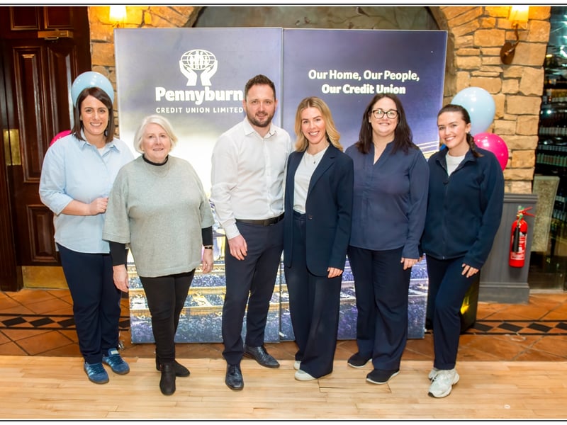 Pennyburn Credit Union Quiz Team. From left to right, Ciara McColgan, Marion Deeney, Frank Doherty, Laura Brown, Paula Nash, Niamh Kinsella