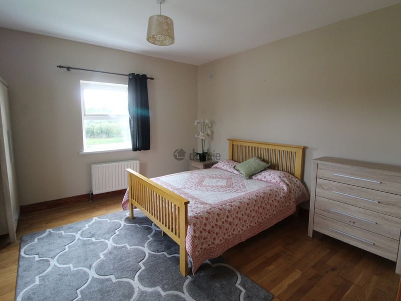 PICTURES: Rent this Leitrim house for half the price of 'discounted ...