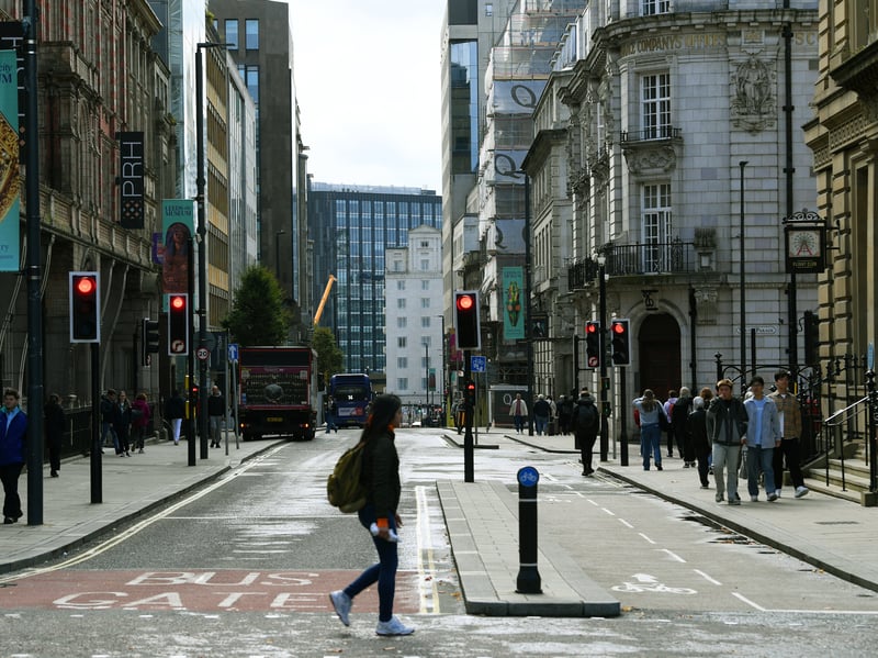 A1 Leeds city centre is the joint 7th most polluted of the 9 monitoring sites for which Leeds City Council has published air quality data for 2023. The 19µg/m3 annual mean concentration of nitrogen dioxide (NO2) recorded there in 2023 is nearly double the WHO's recommended limit, but less than half the UK legal limit of 40µg/m3. NO2 levels at the site have decreased from 32µg/m3 in 2017.