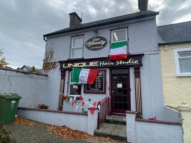 Rathdowney and Errill have been decked out with flags, window displays and bunting ahead of the Laois senior hurling final against Clough/Ballacolla.  Local businesses and homes have come out in force to show their support.