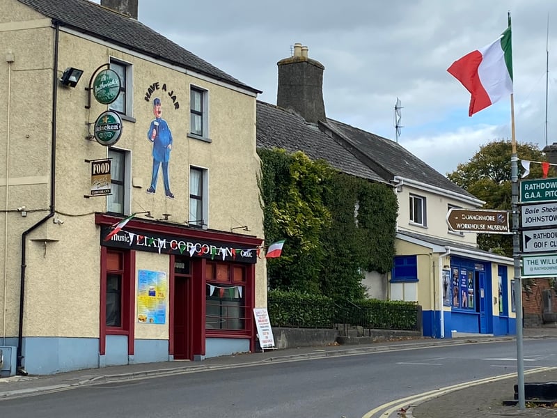 Rathdowney and Errill have been decked out with flags, window displays and bunting ahead of the Laois senior hurling final against Clough/Ballacolla.  Local businesses and homes have come out in force to show their support.