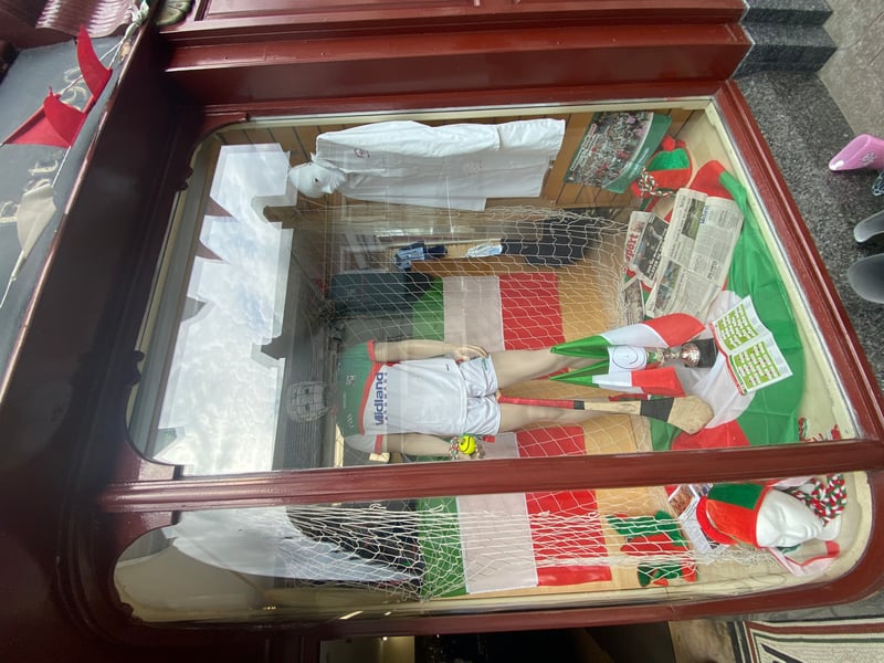 Rathdowney and Errill have been decked out with flags, window displays and bunting ahead of the Laois senior hurling final against Clough/Ballacolla.  Local businesses and homes have come out in force to show their support.