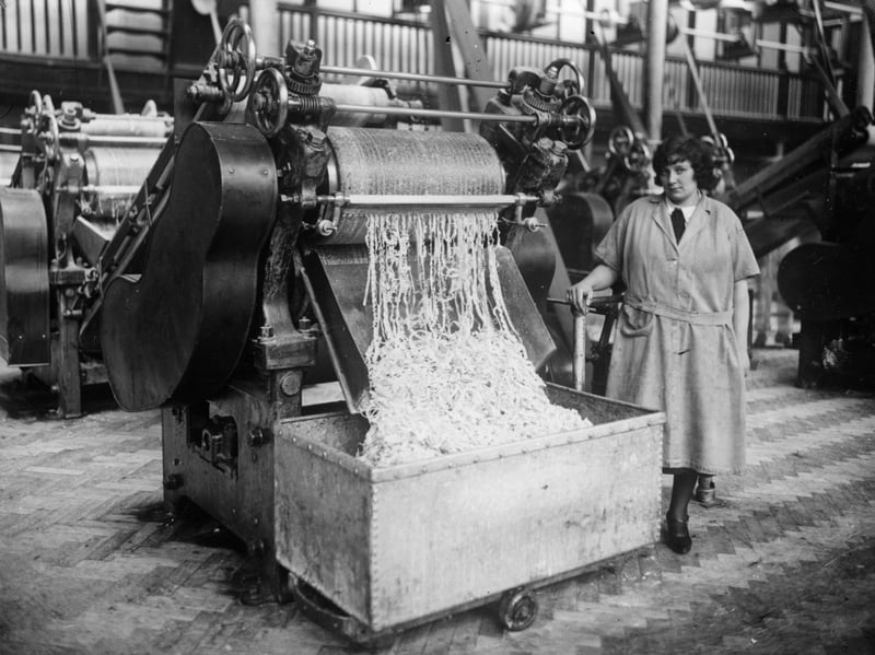 A soap shredding machine at Lever Brothers' Port Sunlight factory, Cheshire, in 1929