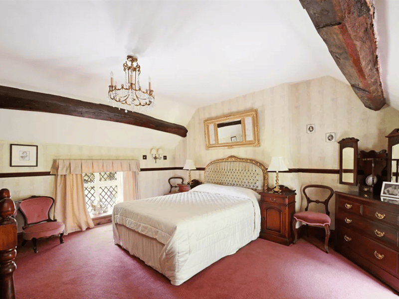 Doe Lea Farm, Main Road, Troway S21