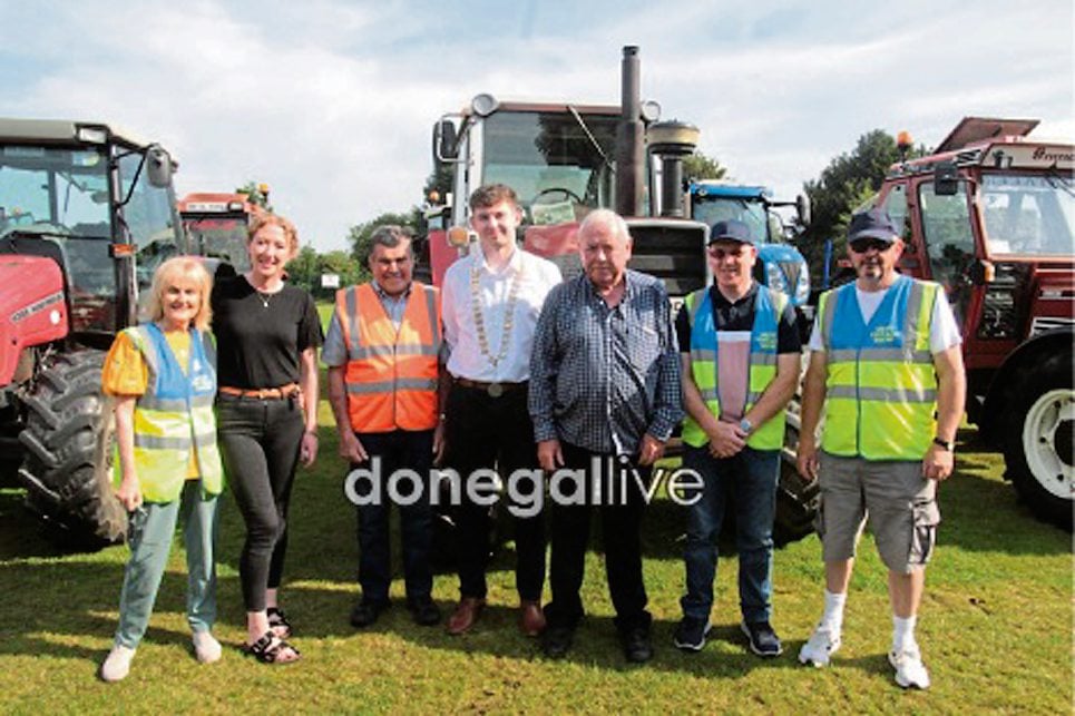 In pictures: Muff Community Development charity tractor run