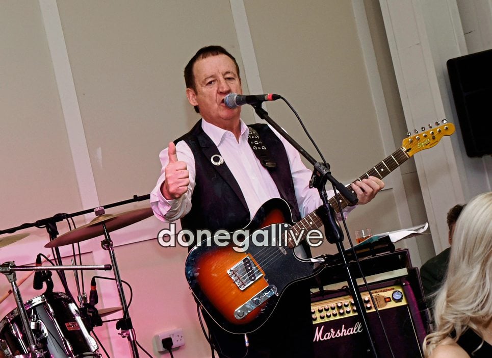 In pictures: Country music star Declan Nearney lights up The Plaza