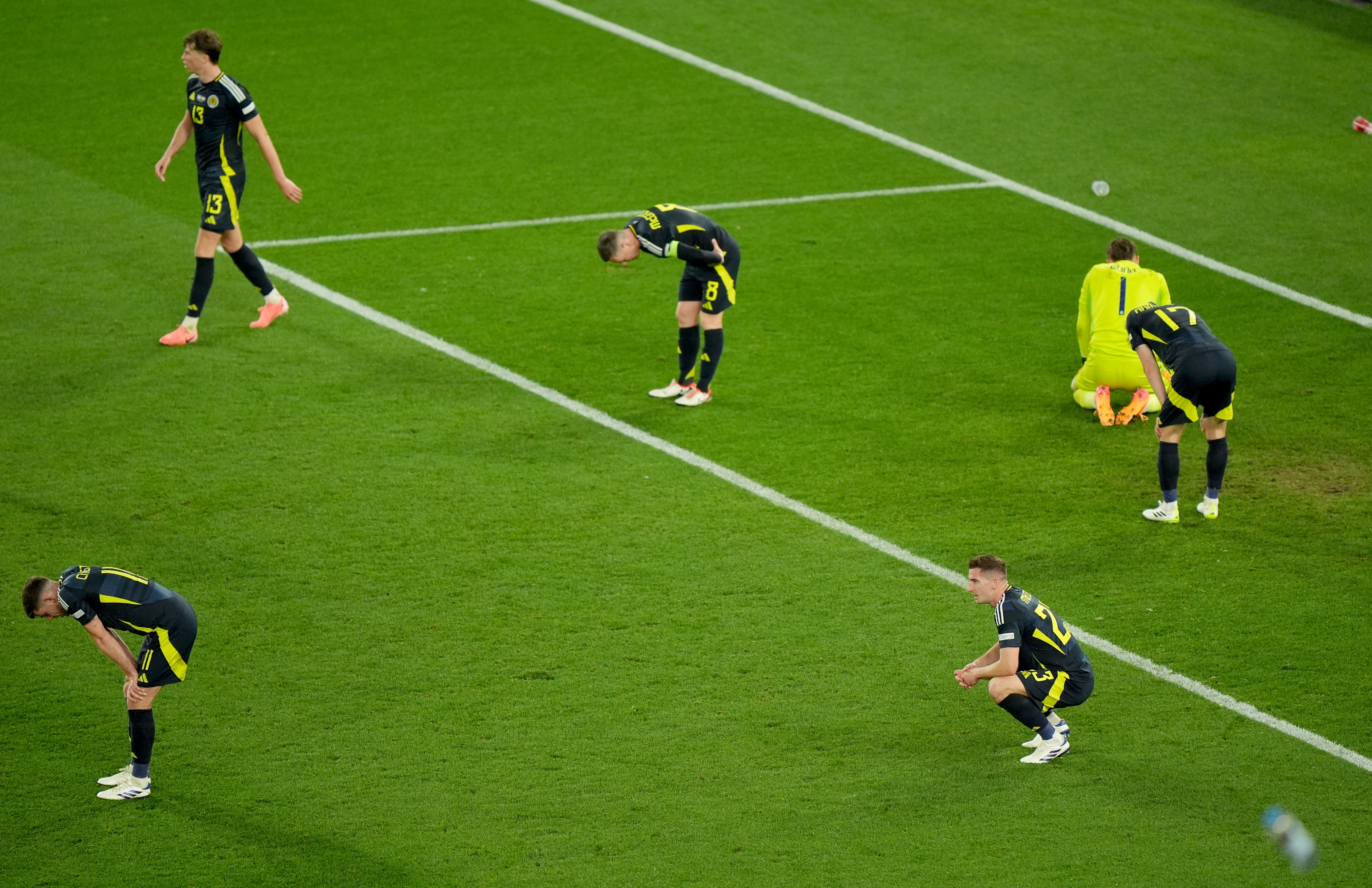 Here, the PA news agency takes a look at some of the best pictures from this weekend’s sporting action.