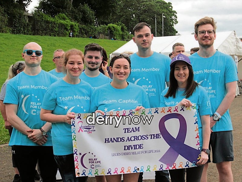Teams Hands Across the Divide.