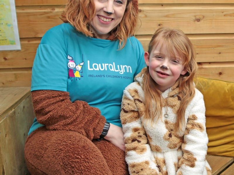 Caption: Caroline and Isabelle McEvoy (age 5), who will have her hair cut and donated to the ‘Lovely Locks for Children’ Charity