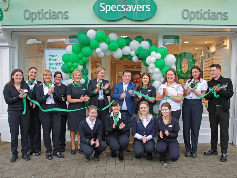 Caption: Declan Nerney cutting the anniversary ribbon to mark the rebrand and 10 year celebration of Specsavers in Longford