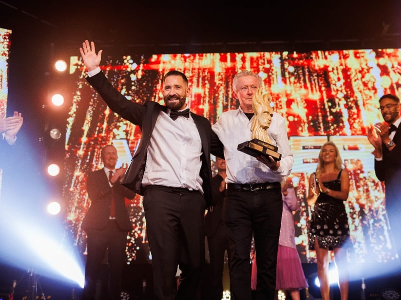 Pictured above: Westmeath Bachelor of the Year 2023 winner with judge, Louis Walsh Two new judges have been announced for one of the newest and biggest bachelor contests: the annual Westmeath Bachelor Competition. Taking place on the August bank holiday weekend, the festival, which is often compared to the Rose of Tralee, will see 10 eligible bachelors compete for the crown and the title. The weekend is set to be a showstopper as The Wolfe Tones have been announced as the headline act on the bank holiday Sunday, August 4 in The Big Top, Blackhall car park, Mullingar, Co Westmeath. Entertainer, singer and former The Saturdays star, Una Healy and comedian, singer and social media personality, Garron Noone have been announced as the 2024 guest judges. Una and Garron will join returning judges, the veteran of spotting talent Louis Walsh and the doyenne of Irish media, Anne Doyle. With Louis Walsh currently holed up in the Big Brother House, he will have to wait to exit the household before he gets the news of his two new fellow judges! View this post on Instagram
