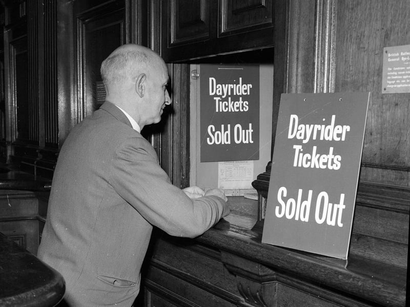 New cheap Dayrider tickets sold out after only half an hour in 1963