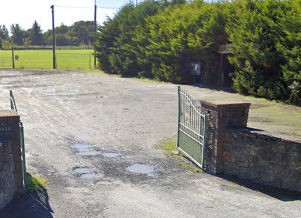 Which Waterford club owns this GAA ground? Click the '>' ARROW at the top of the article to see the answer! Click the '>' ARROW at the top of the article to see the answer!