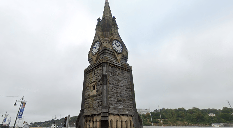 What Waterford landmark is this? Click the '>' ARROW at the top of the article to see the answer! Click the '>' ARROW at the top of the article to see the answer!
