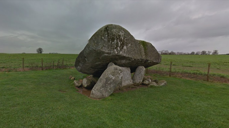 What Carlow landmark is this? Click the '>' ARROW at the top of the article to see the answer! Click the '>' ARROW at the top of the article to see the answer!
