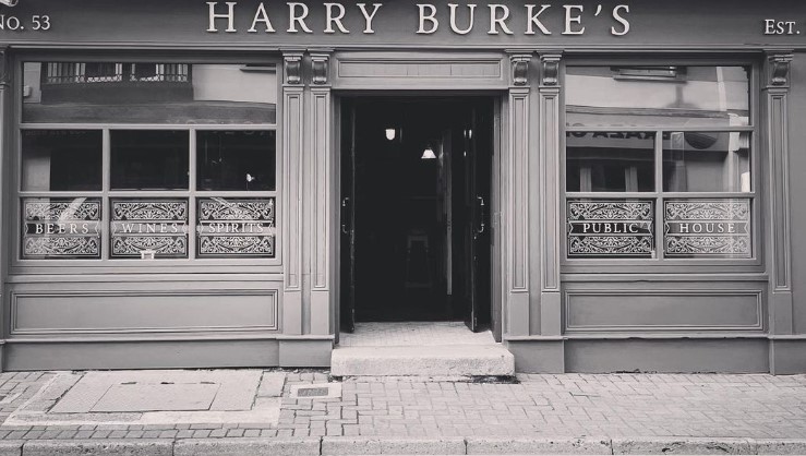 6. Harry Burke's Next up is Harry Burke's Bar located on Dublin Street. RULE: Order your drink in a different accent Photo: Harry Burkes Carlow (Instagram)