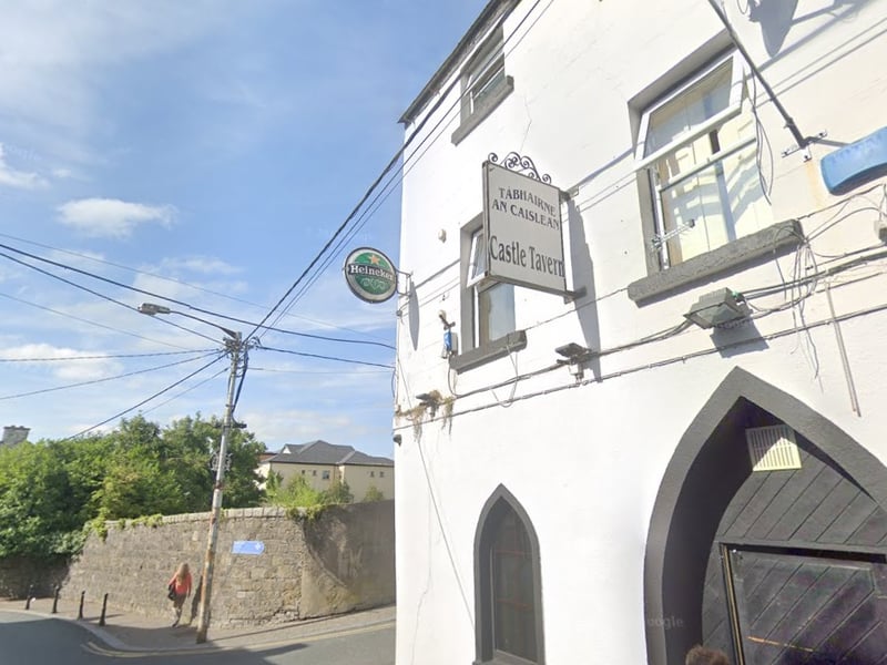 8. The Tavern The traditional Tavern bar is located on Castle Street and serves a mighty pint of Guinness. RULE: Everyone must order a Guinness (or alcohol-free alternative) Photo: Google Maps