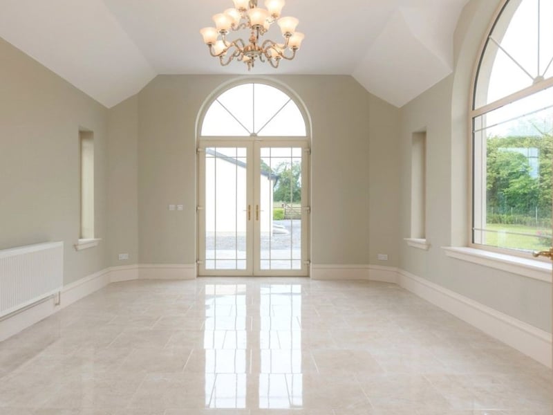 1. Lynrath House, Newgardens, Co. Carlow €750,000 5 Bed & 5 Bath 359 m² Detached