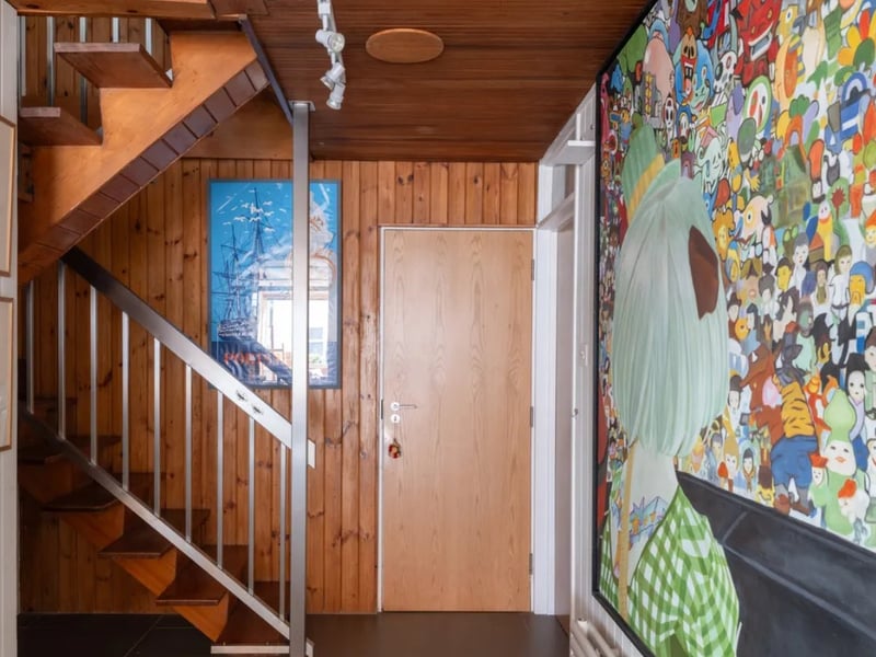 This four bedroom home sits in the heart of Old Portsmouth.