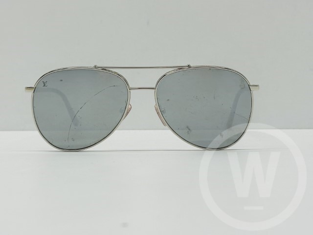 Louis Vuitton, Sunglasses, Box: No, Dust Cover: Yes