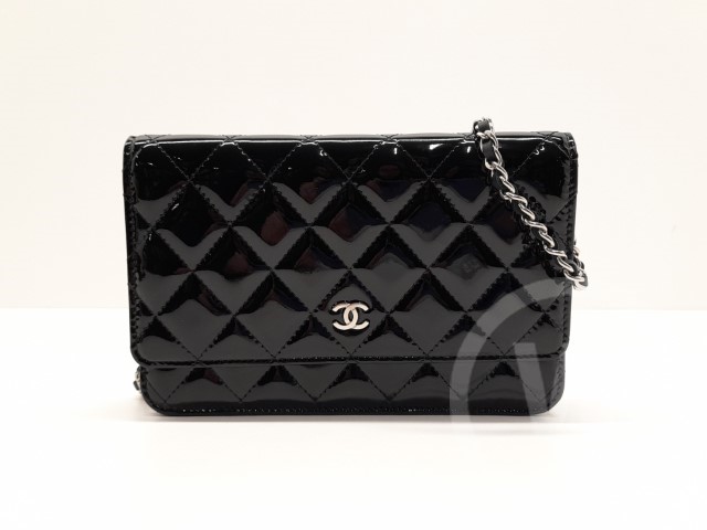 Chanel, CC Diamond-Quilted Wallet On Chain, Colour: Black, Box: No, Dust Cover: Yes