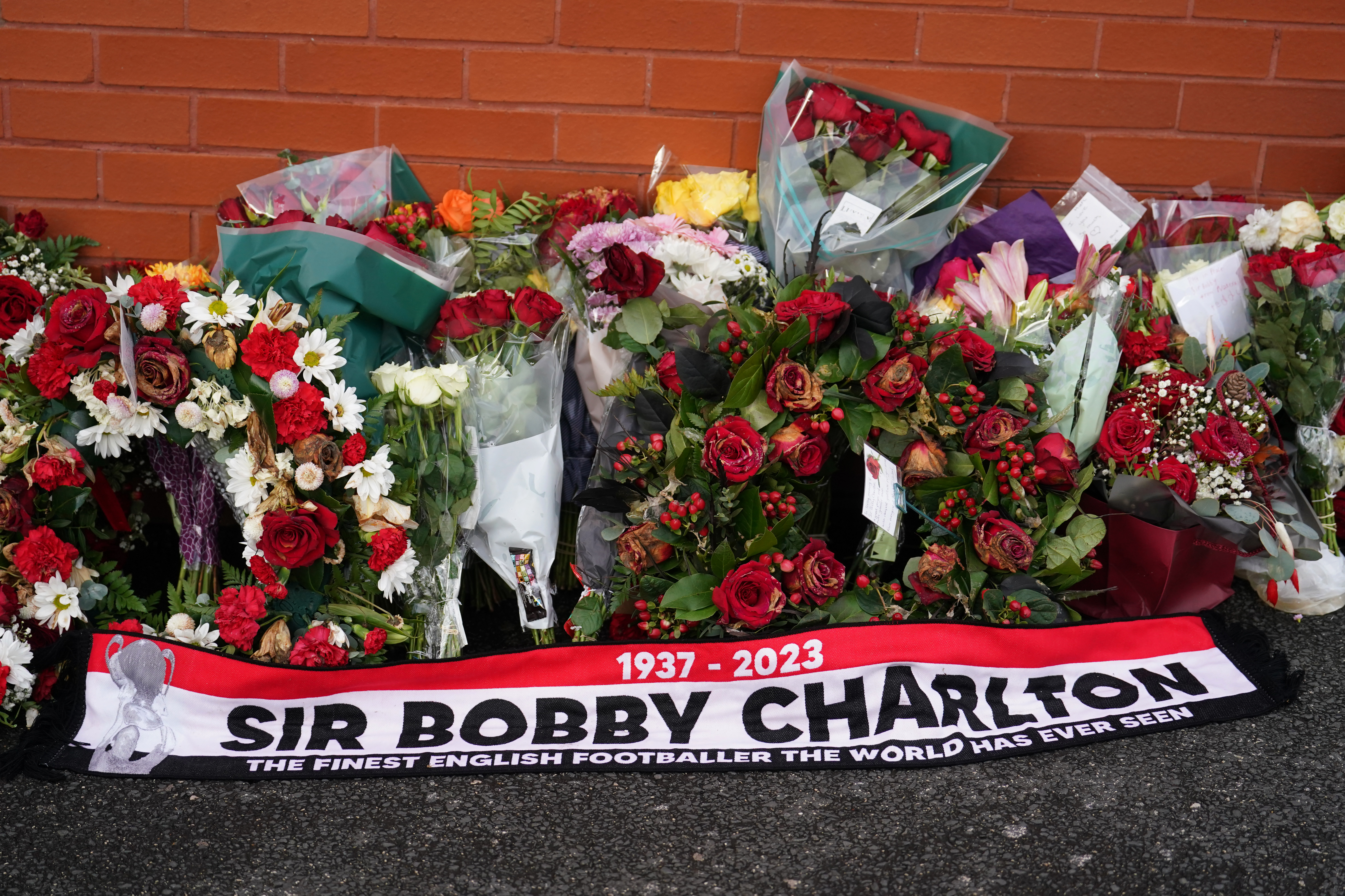 Here, the PA news agency looks at some of the images from Charlton’s funeral.