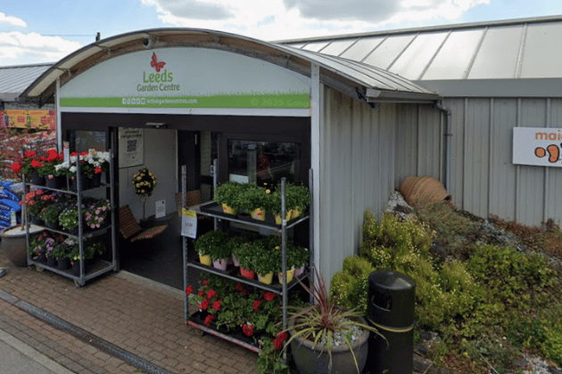 Billie Thompson gave a glowing recommendation for the Whinmoor site, noting the "plants are very reasonable price compared to local competitors" and praising the "wealth of knowledge" from the plant team who have worked there for over 20 years. 🪴 A64, A64, 5004 York Rd, Whinmoor, Leeds LS15 4NF