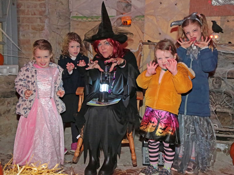 Caption: Zara, Penny and Sadie Smith, Maggi McKenna, Heidi Corcoran Boylan