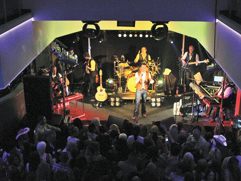 The Elk was packed to the rafters for the Country Festival