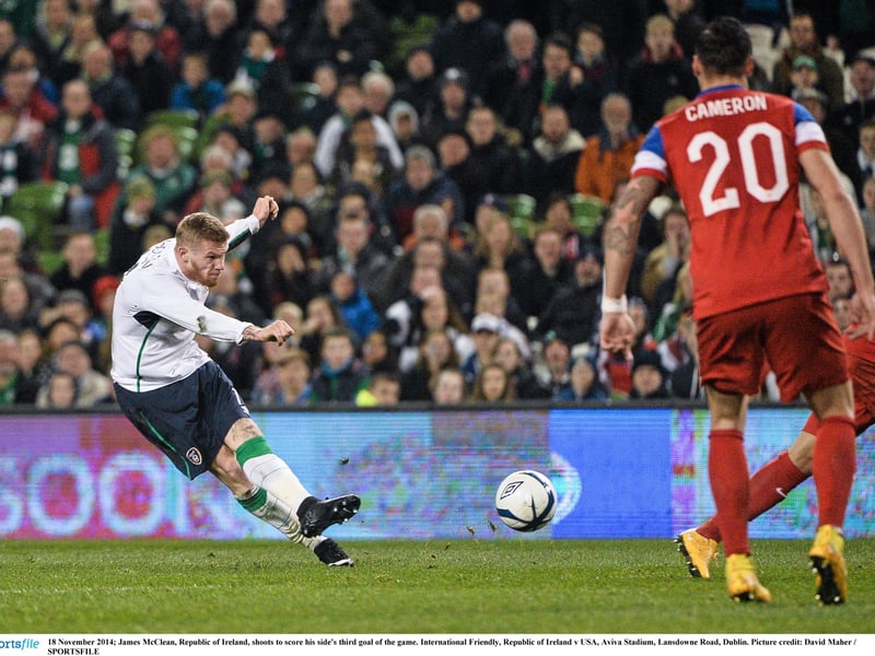 18 November 2014; James McClean, Republic of Ireland, shoots to score his side's third goal of the game against USA.