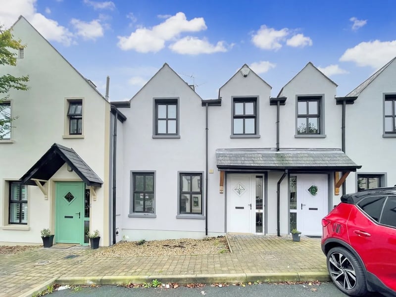 7 Shore Court, Omeath, Co. Louth is on the market for €175,000